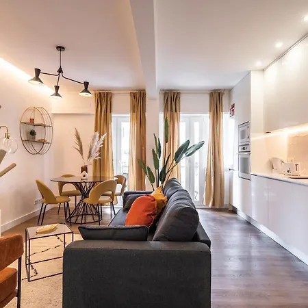 Akicity Campolide Targa Apartment